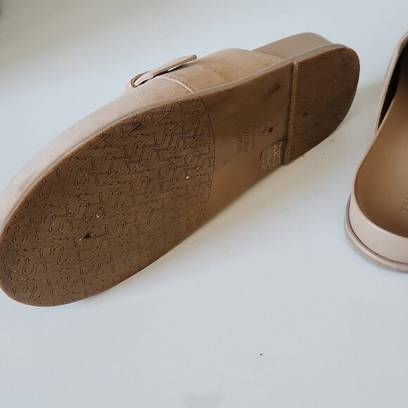 STUART WEITZMAN | Piper Pearly Buckle Suede Mules Beige Sz 8.5B - Picture 7 of 7